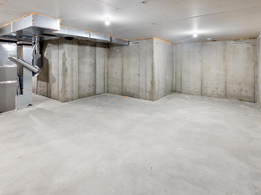 7739 Adler Trail Inver Grove Heights, MN 55077 - Photo 34 of 49