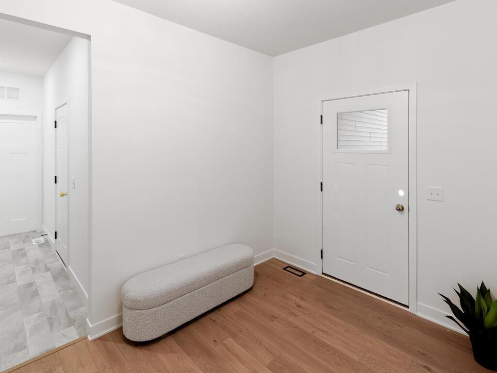 7739 Adler Trail Inver Grove Heights, MN 55077 - Photo 5 of 49