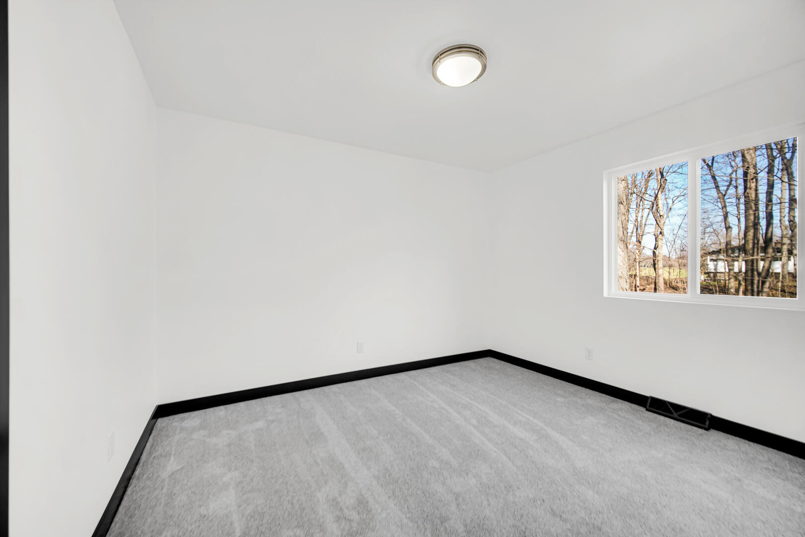 3005 Silhavy Road Valparaiso, IN 46383 - Photo 15 of 27 1620x1080