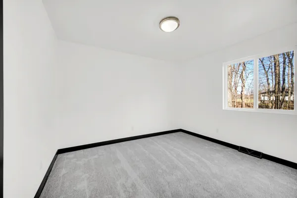 $409,000 | 3005 Silhavy Road, Valparaiso, IN 46383