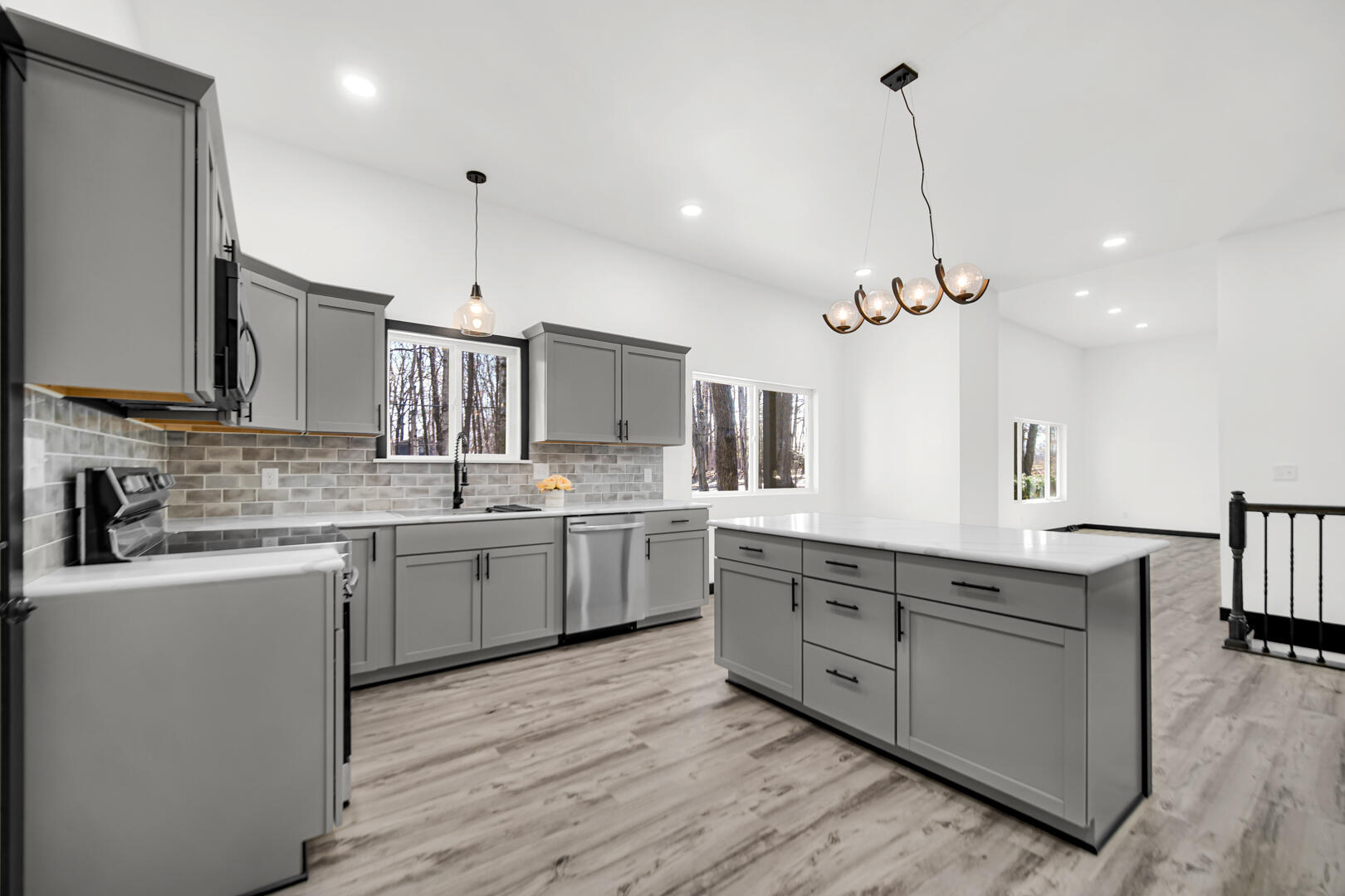 3005 Silhavy Road Valparaiso, IN 46383 - Photo 6 of 27 1620x1080