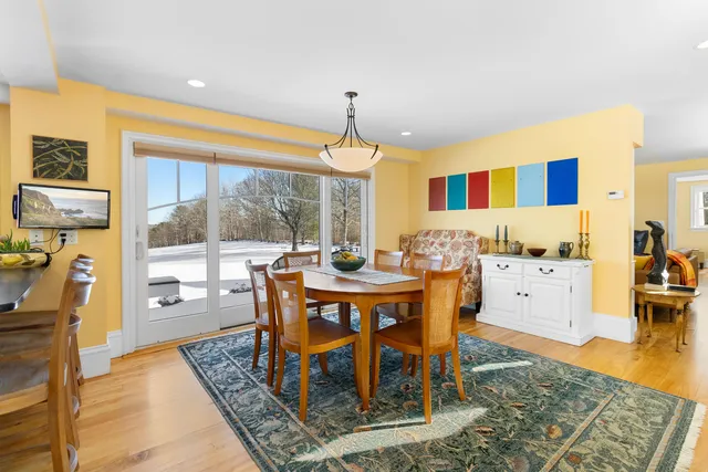 $1,200,000 | 902 Dutch Neck Road, Waldoboro, ME 04572