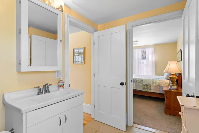 $1,200,000 | 902 Dutch Neck Road, Waldoboro, ME 04572