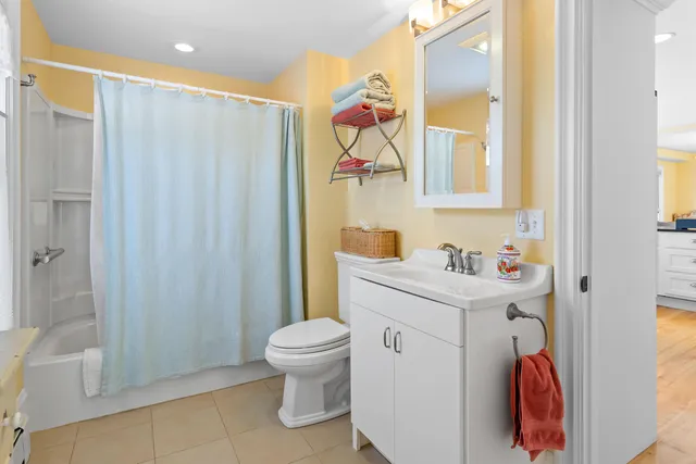 $1,200,000 | 902 Dutch Neck Road, Waldoboro, ME 04572