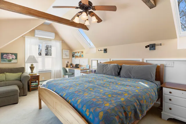 $1,200,000 | 902 Dutch Neck Road, Waldoboro, ME 04572