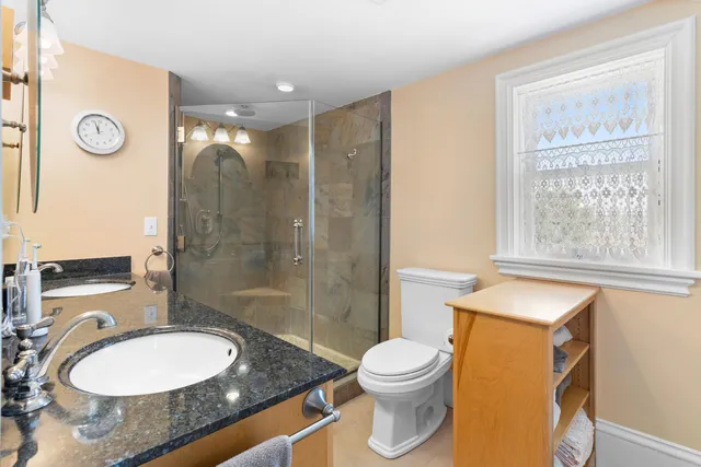 $1,200,000 | 902 Dutch Neck Road, Waldoboro, ME 04572