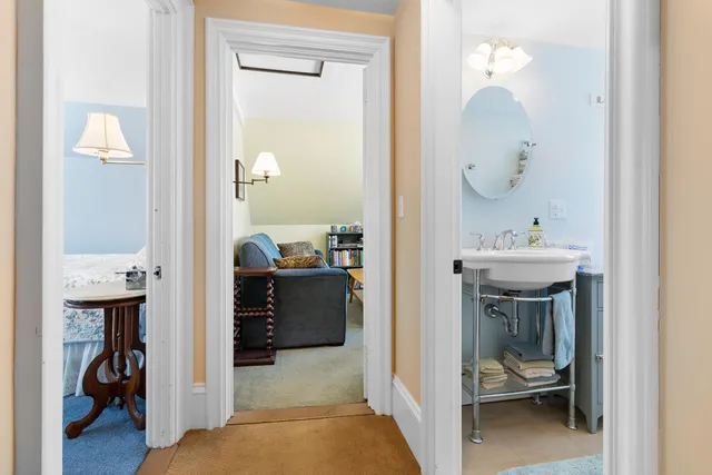 $1,200,000 | 902 Dutch Neck Road, Waldoboro, ME 04572