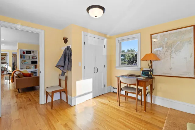 $1,200,000 | 902 Dutch Neck Road, Waldoboro, ME 04572