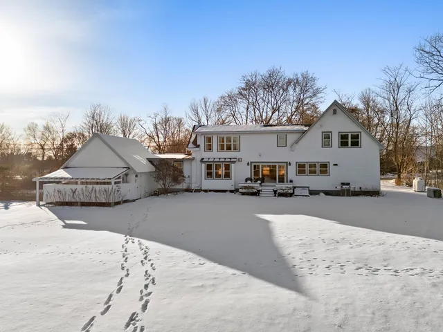 $1,200,000 | 902 Dutch Neck Road, Waldoboro, ME 04572