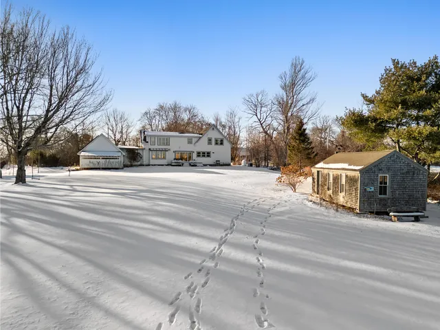 $1,200,000 | 902 Dutch Neck Road, Waldoboro, ME 04572