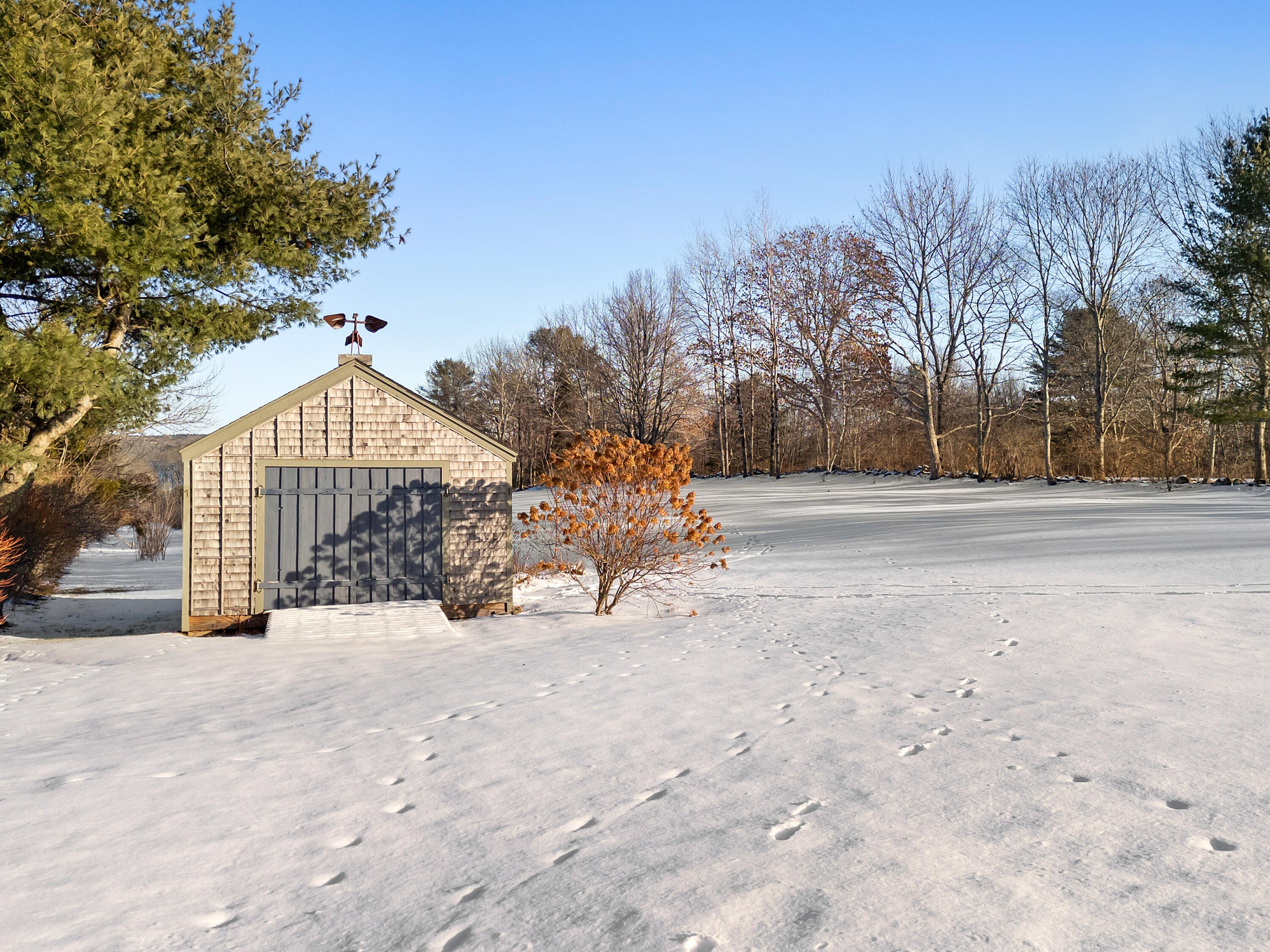 902 Dutch Neck Road Waldoboro, ME 04572 - Photo 65 of 107 DJI_20251209140250_0423_D