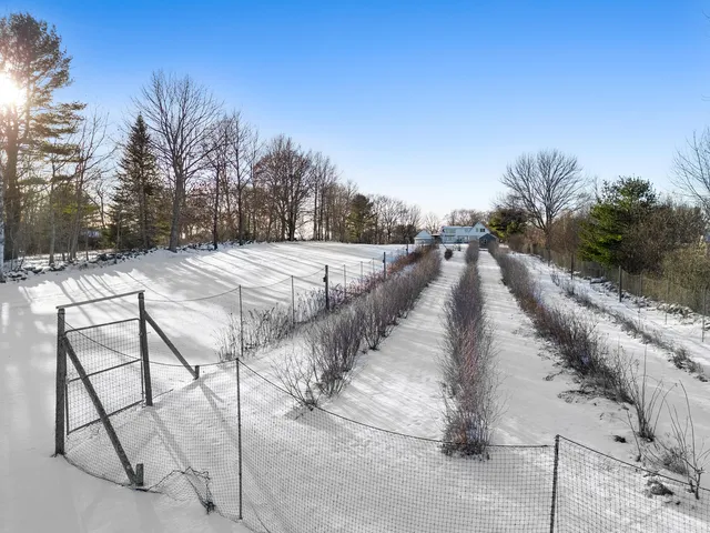 $1,200,000 | 902 Dutch Neck Road, Waldoboro, ME 04572