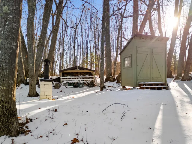 $1,200,000 | 902 Dutch Neck Road, Waldoboro, ME 04572