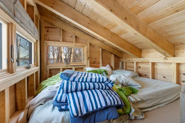 $1,200,000 | 902 Dutch Neck Road, Waldoboro, ME 04572