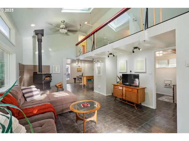 $360,000 | 9460 Northeast 18th Avenue, Rockaway Beach, OR 97136