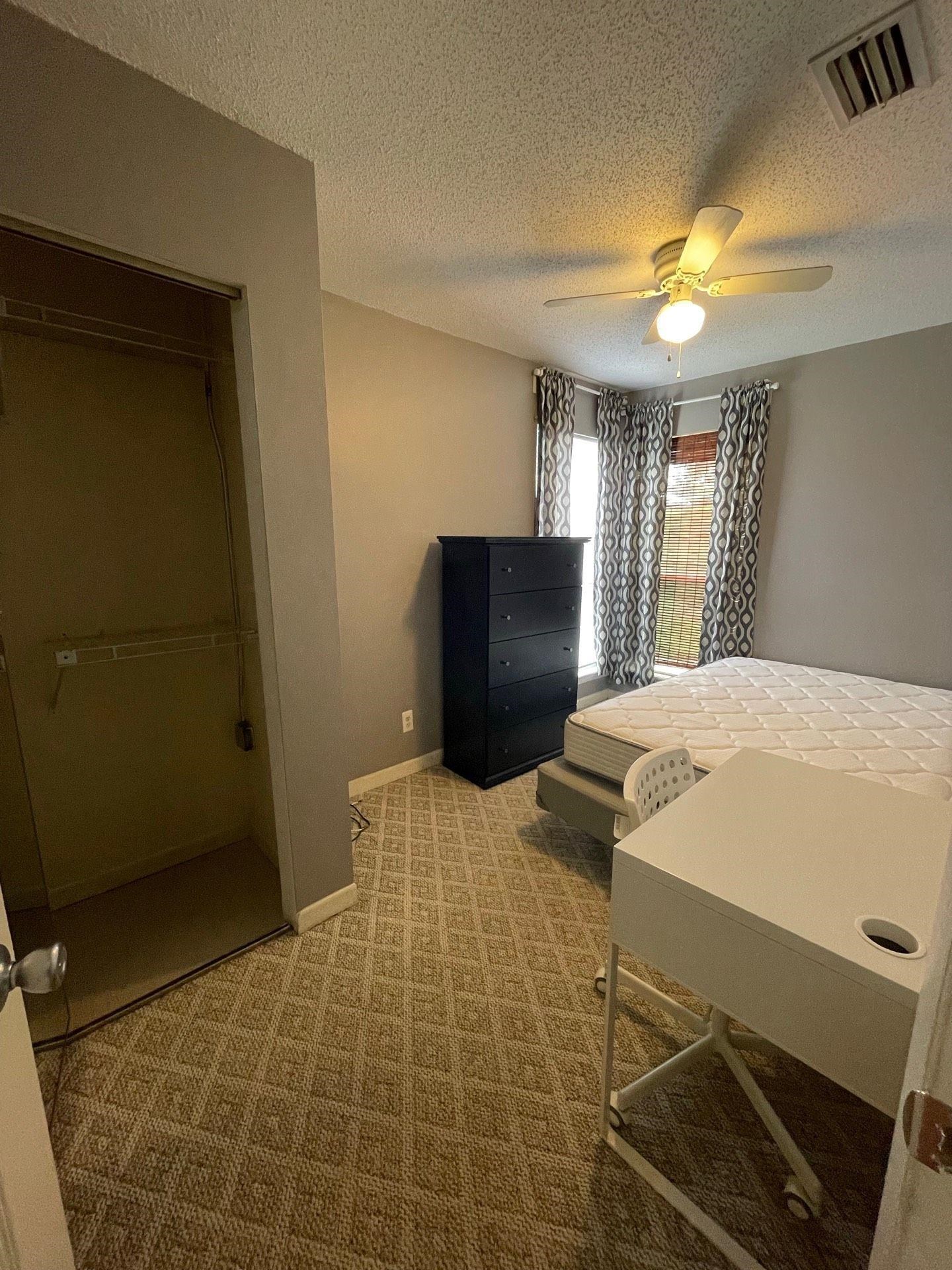 1336 Hunters Road, Unit D Harrisonburg, VA 22801 - Photo 12 of 19