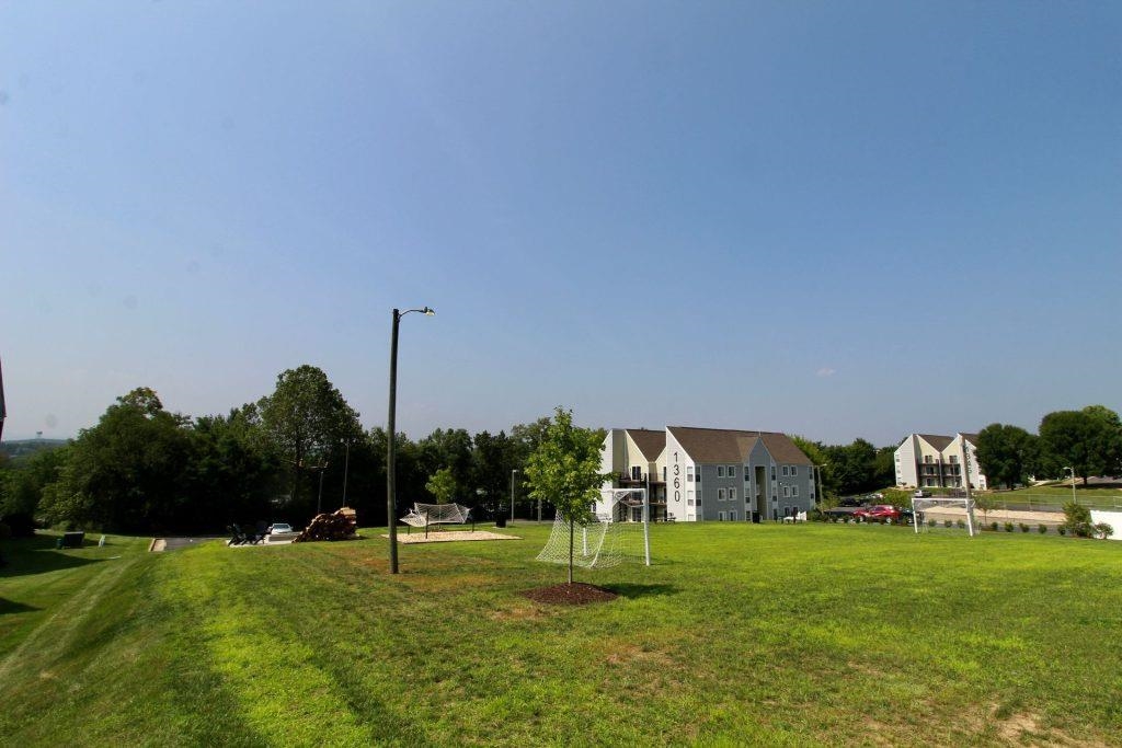 1336 Hunters Road, Unit D Harrisonburg, VA 22801 - Photo 16 of 19