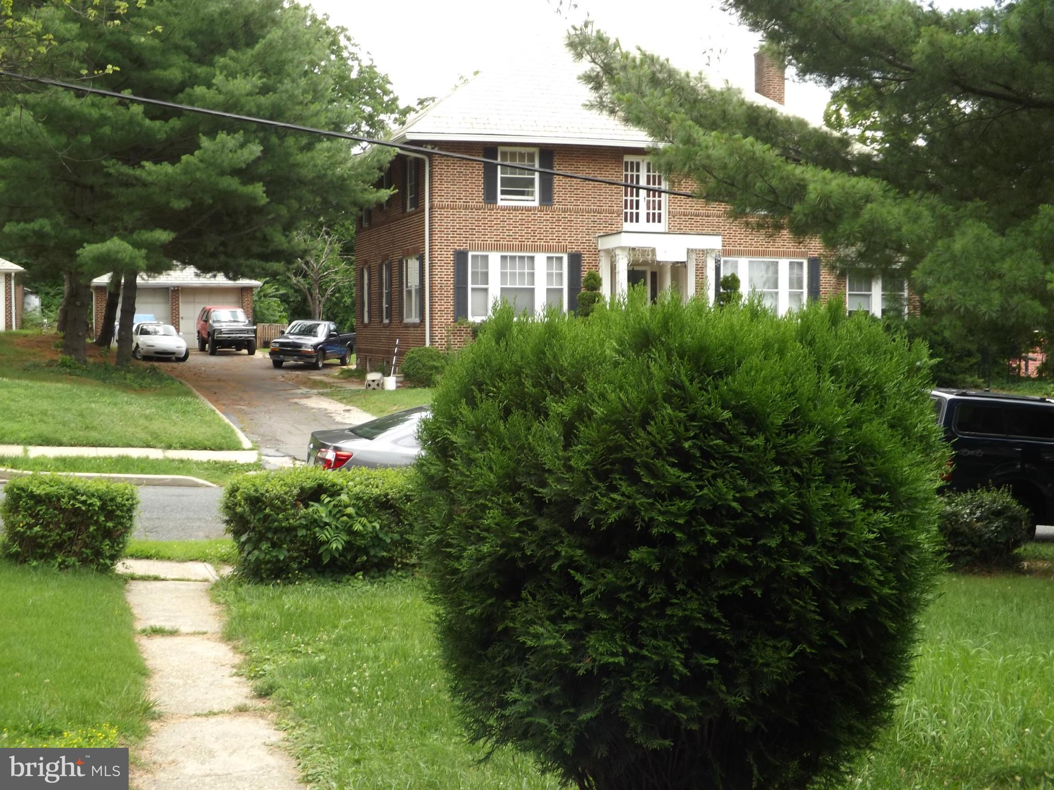 6204 Tramore Road Baltimore, MD 21214 - Photo 12 of 14 View