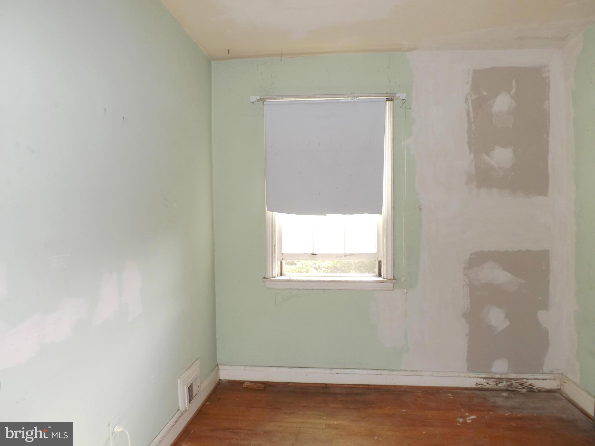 6204 Tramore Road Baltimore, MD 21214 - Photo 10 of 14 Bedroom