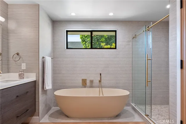 $3,620,000 | 2989 Ceylon Drive, Costa Mesa, CA 92626