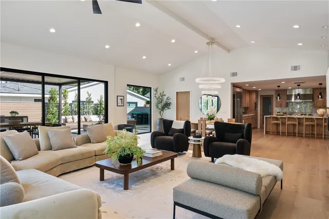 $3,620,000 | 2989 Ceylon Drive, Costa Mesa, CA 92626
