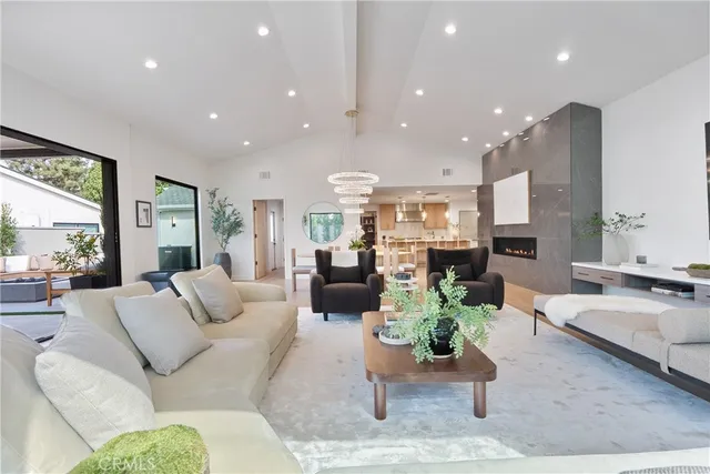 $3,620,000 | 2989 Ceylon Drive, Costa Mesa, CA 92626