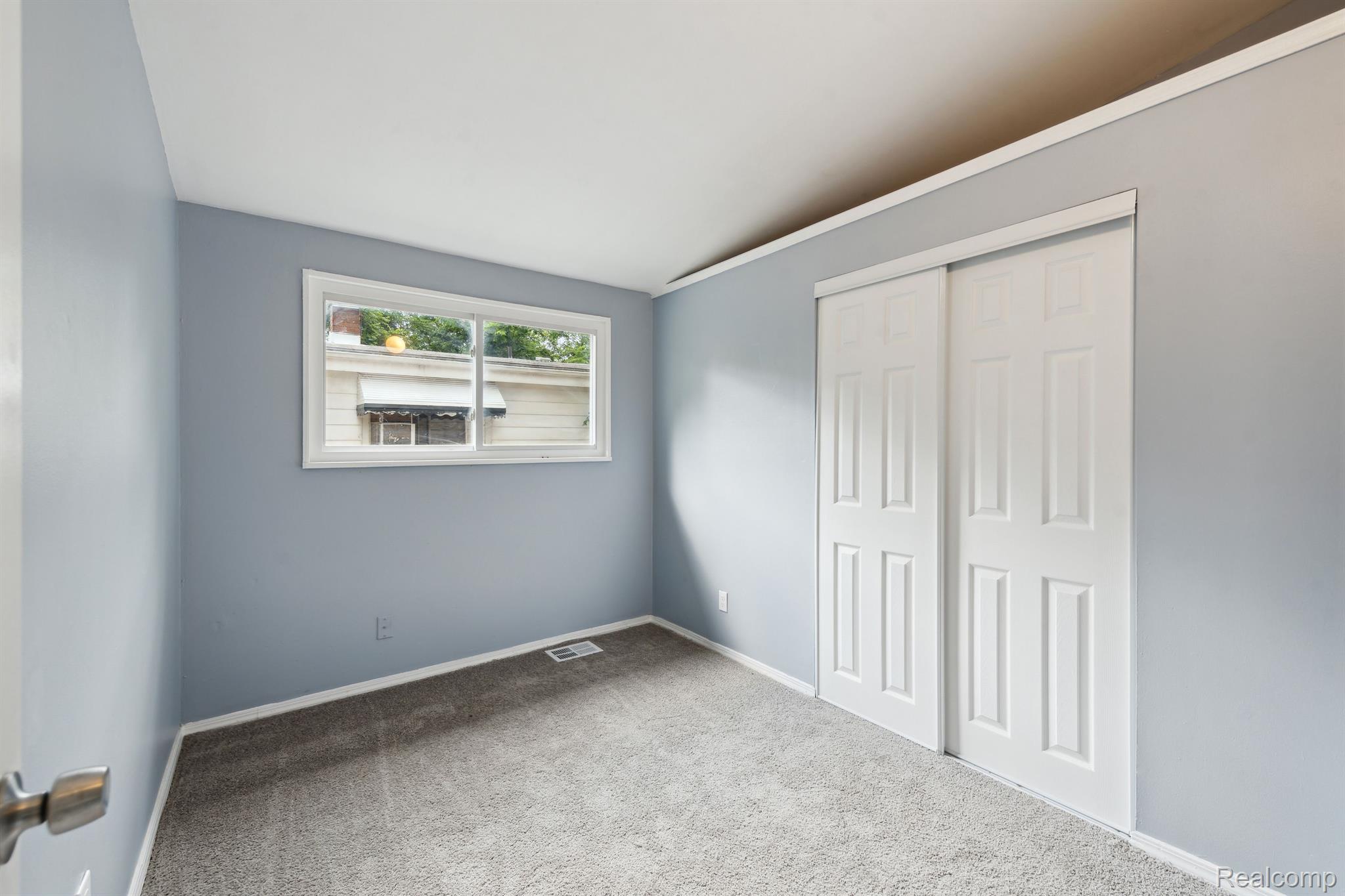2147 Spring Hill Avenue Inkster, MI 48141 - Photo 21 of 27 Gallery Image 21