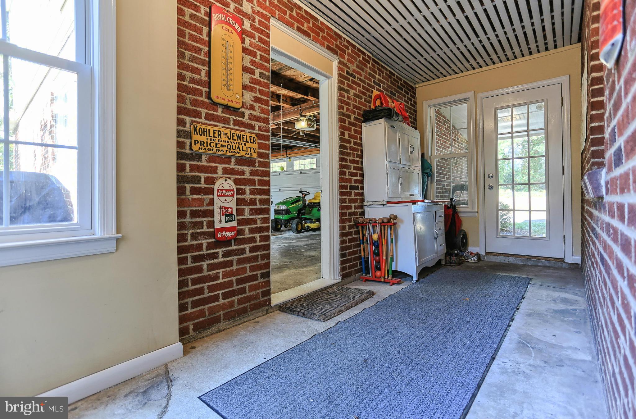 12906 Lauran Road Hagerstown, MD 21742 - Photo 9 of 30 Exterior (General)