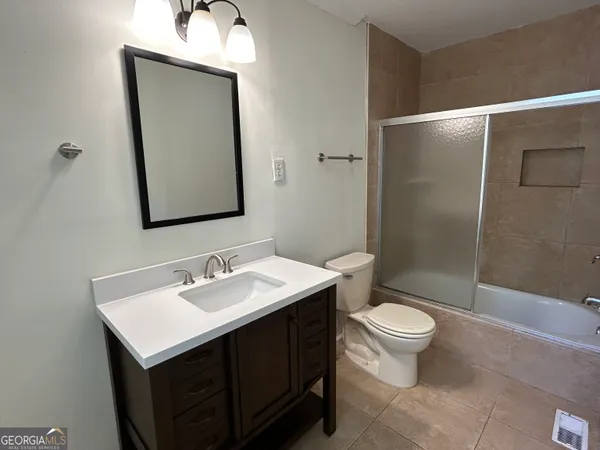 $2,200 | 745 Country Manor Way, Johns Creek, GA 30022