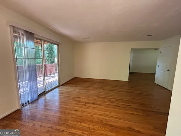 $2,200 | 745 Country Manor Way, Johns Creek, GA 30022