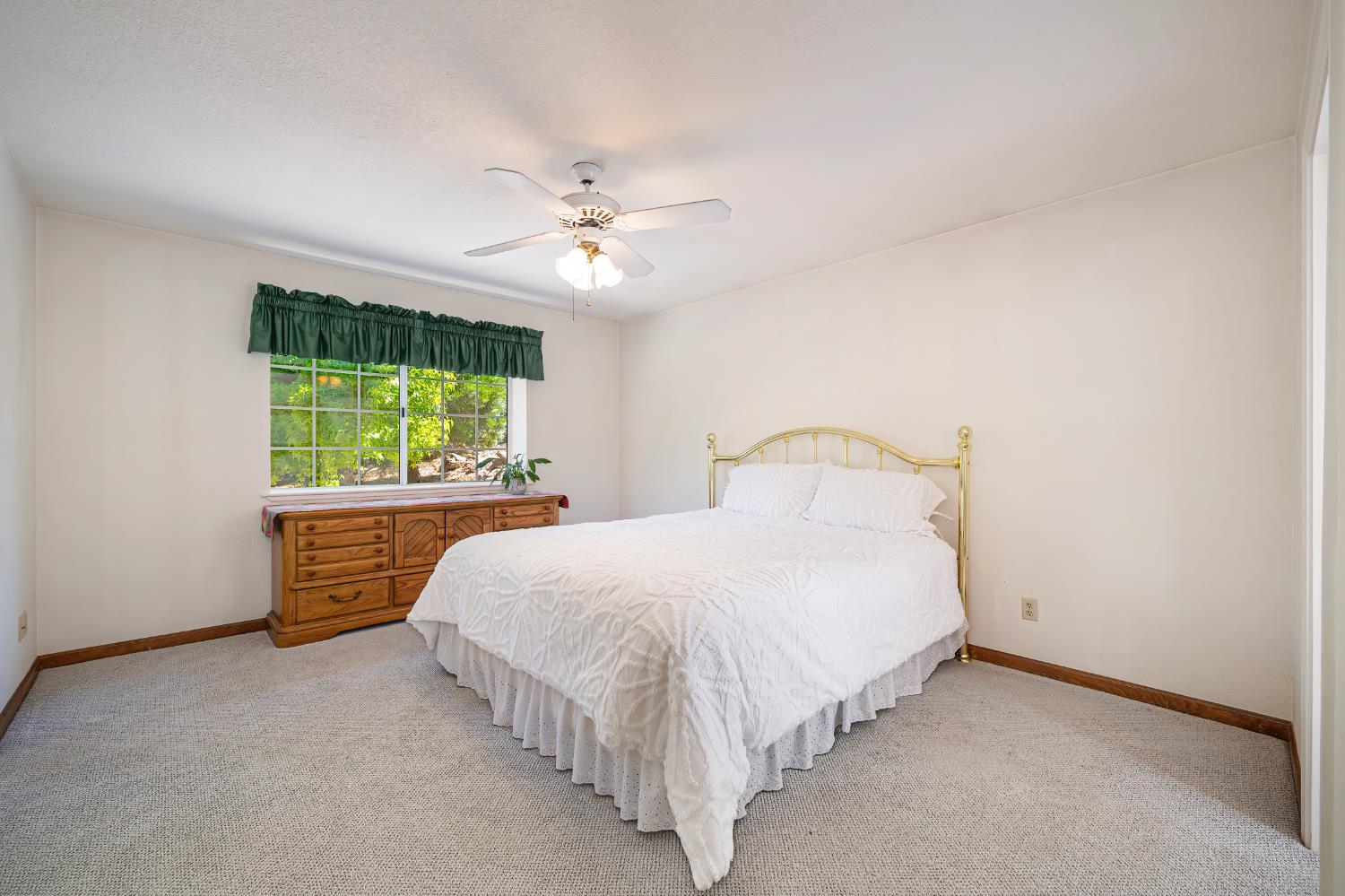22803 Sunset Ridge Drive Auburn, CA 95602 - Photo 23 of 60 Bright and sunny master suite with large closet!
