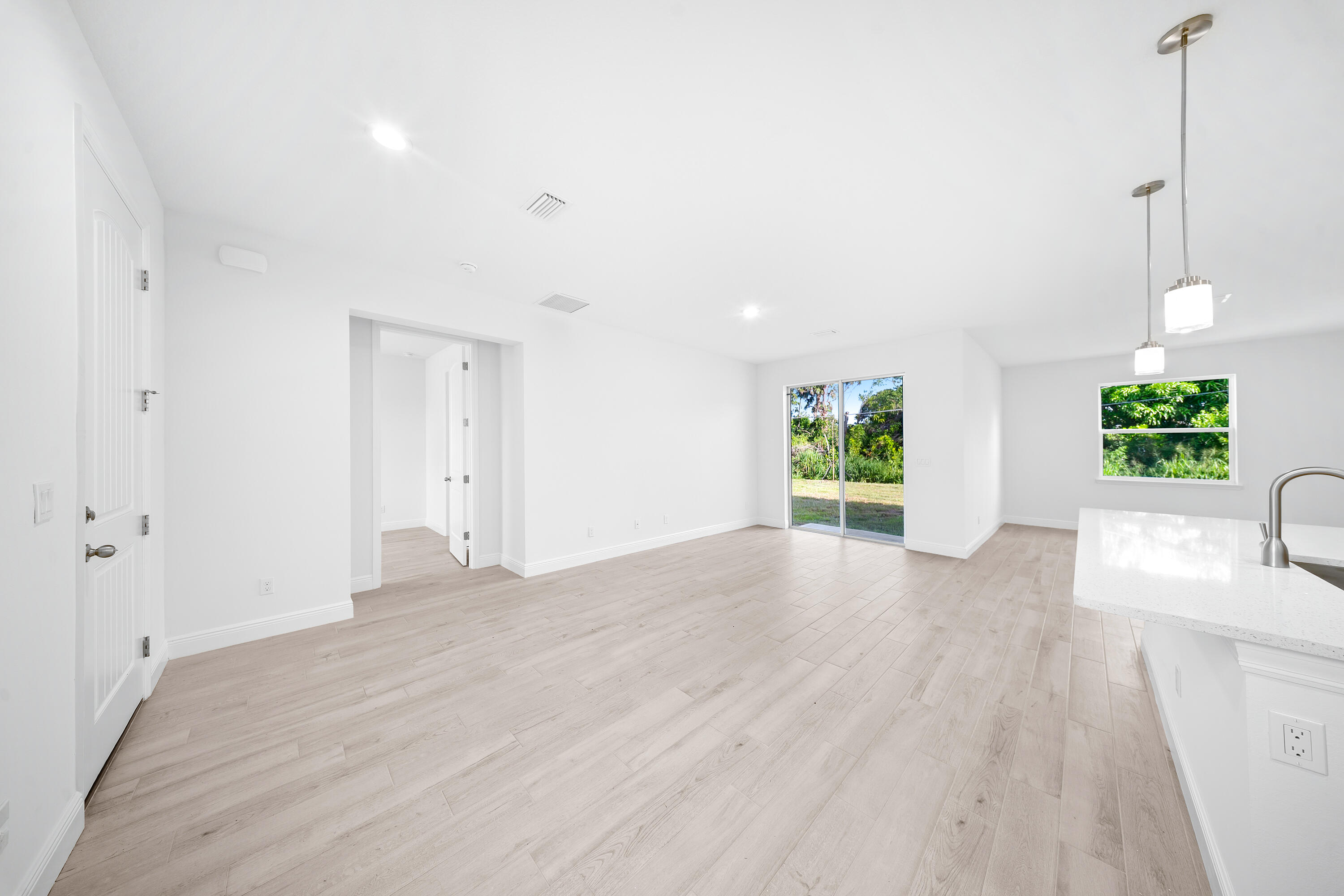 6505 Salerno Road Fort Pierce, FL 34951 - Photo 12 of 34 DSC08051