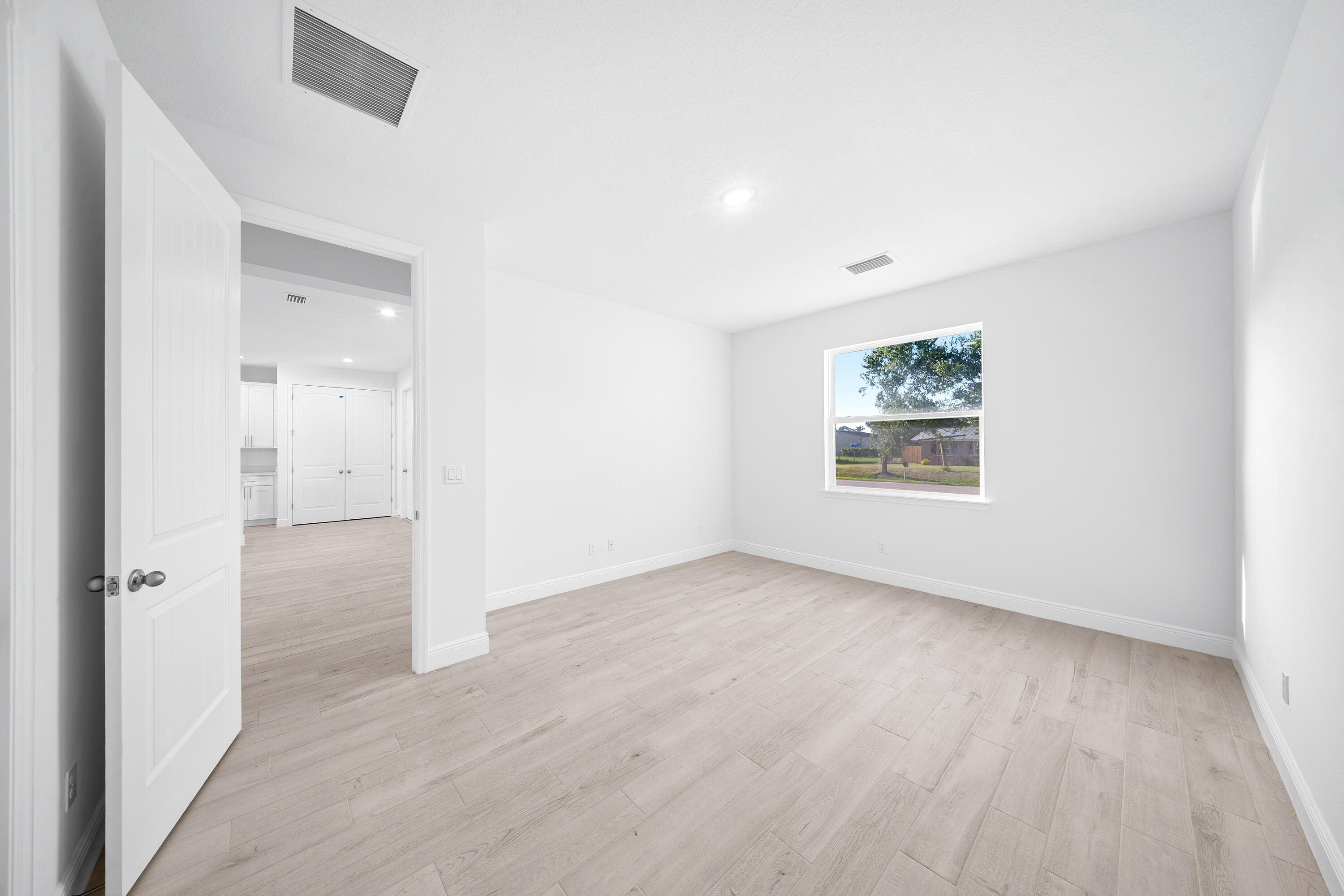 6505 Salerno Road Fort Pierce, FL 34951 - Photo 15 of 34 DSC08061