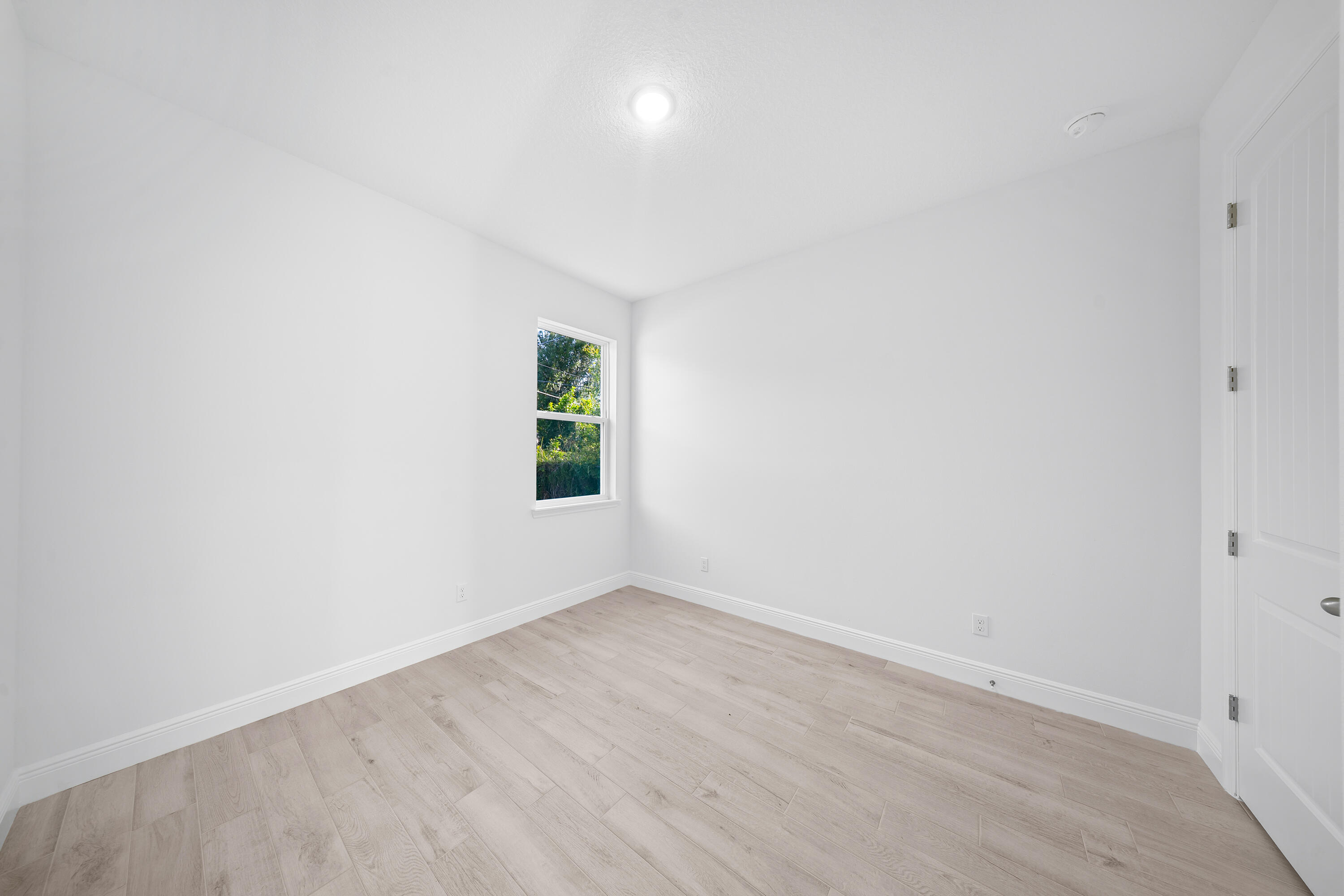 6505 Salerno Road Fort Pierce, FL 34951 - Photo 23 of 34 DSC08136