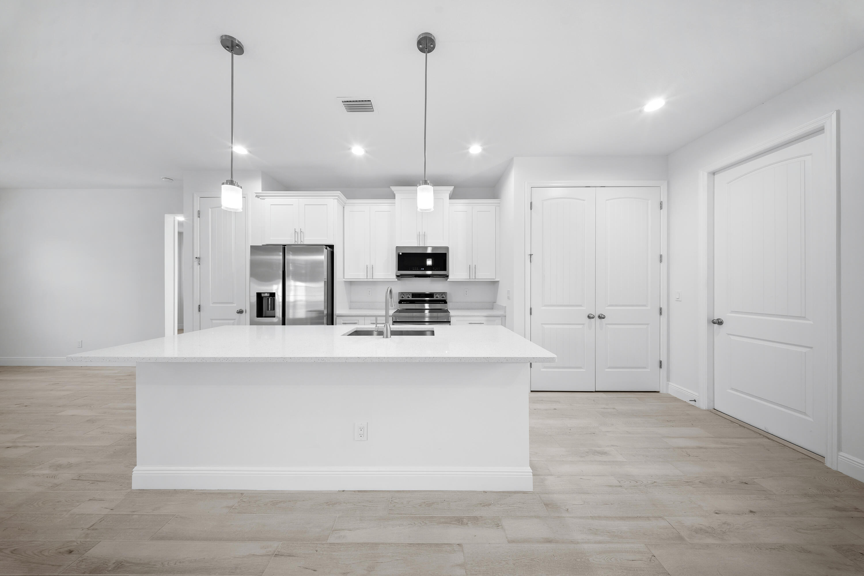 6505 Salerno Road Fort Pierce, FL 34951 - Photo 7 of 34 DSC08011