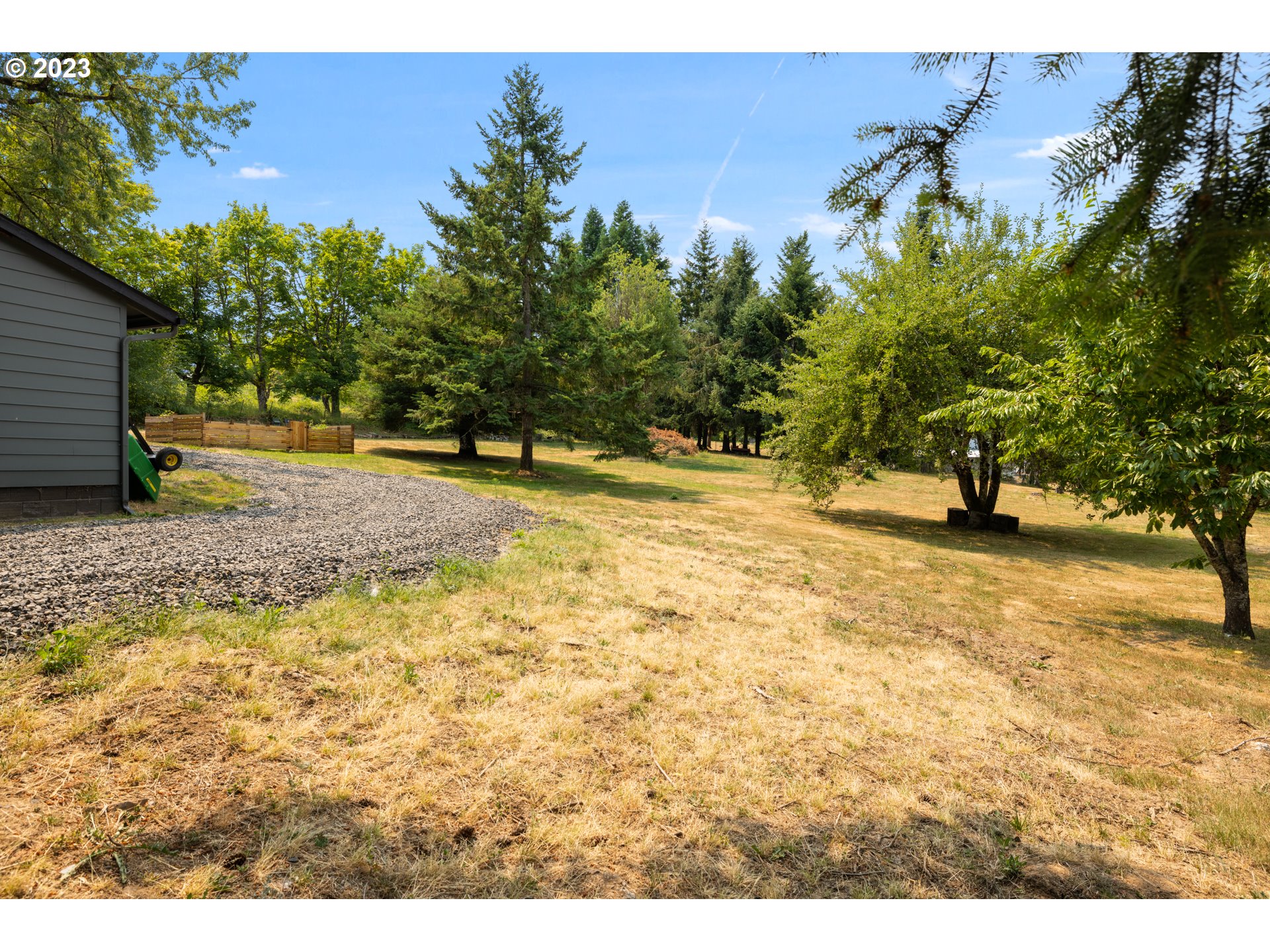 21590 Southeast Bohna Park Road Damascus, OR 97089 - Photo 22 of 43 Gallery Image 22
