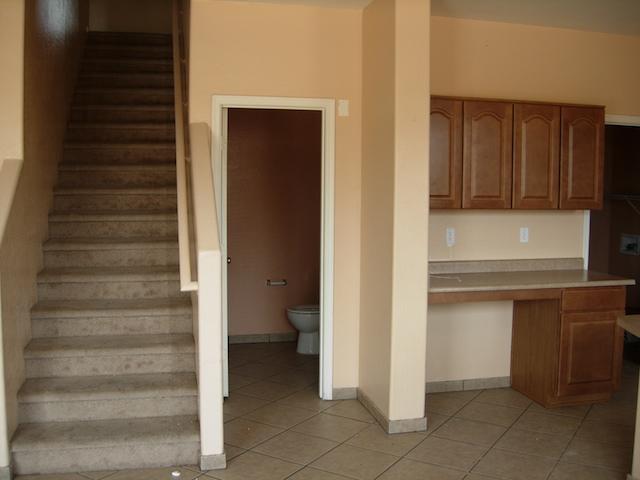 3238 West Apollo Road Phoenix, AZ 85041 - Photo 7 of 25 7