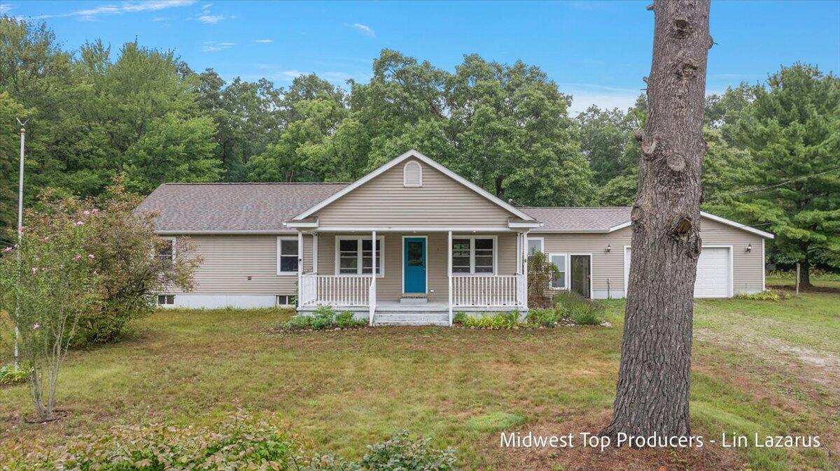 4568 Duck Lake Road Whitehall, MI 49461 - Photo 16 of 78 Gallery Image 16