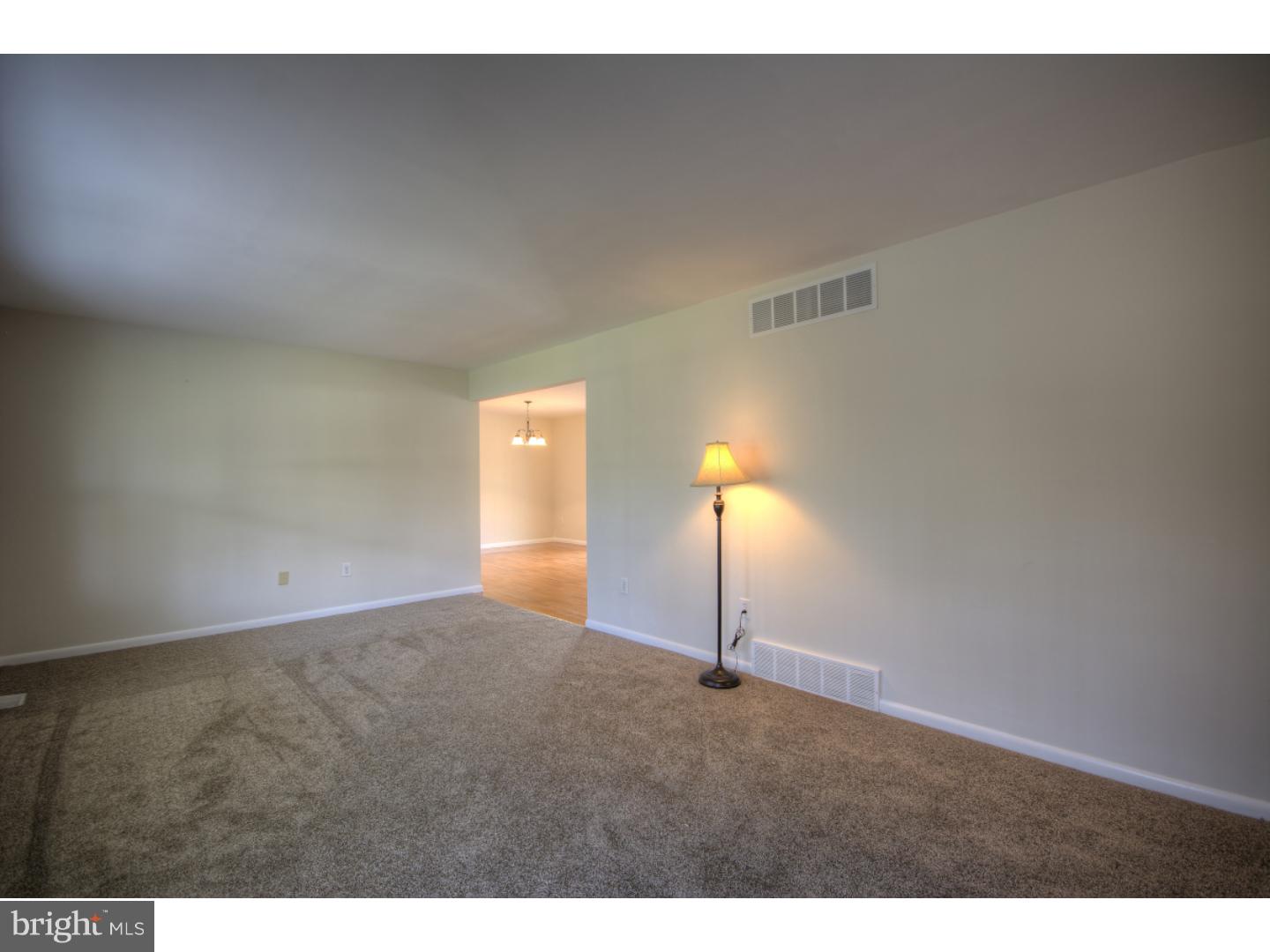 55 Richter Road Tabernacle, NJ 08088 - Photo 5 of 25 Living Room