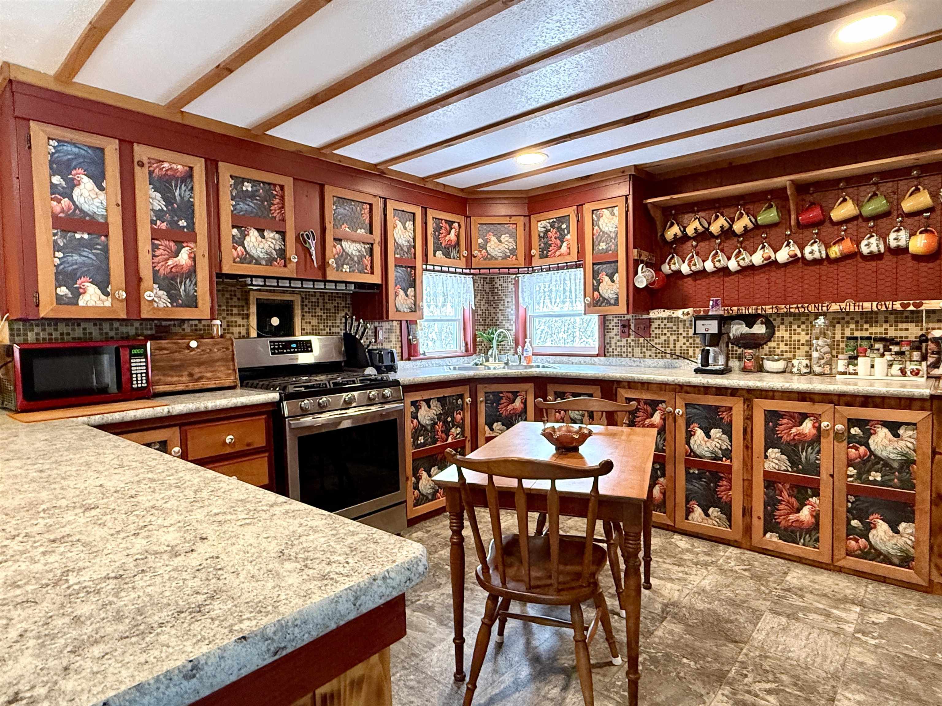 7680 Highway 102 Guildhall, VT 05905 - Photo 6 of 26