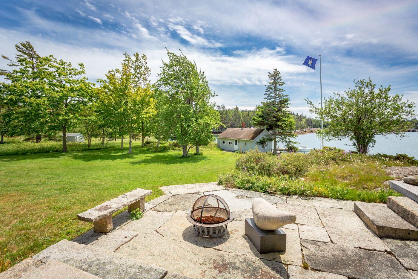 216 Zekes Point Road Vinalhaven, ME 04863 - Photo 41 of 56 W42-ME2135_41