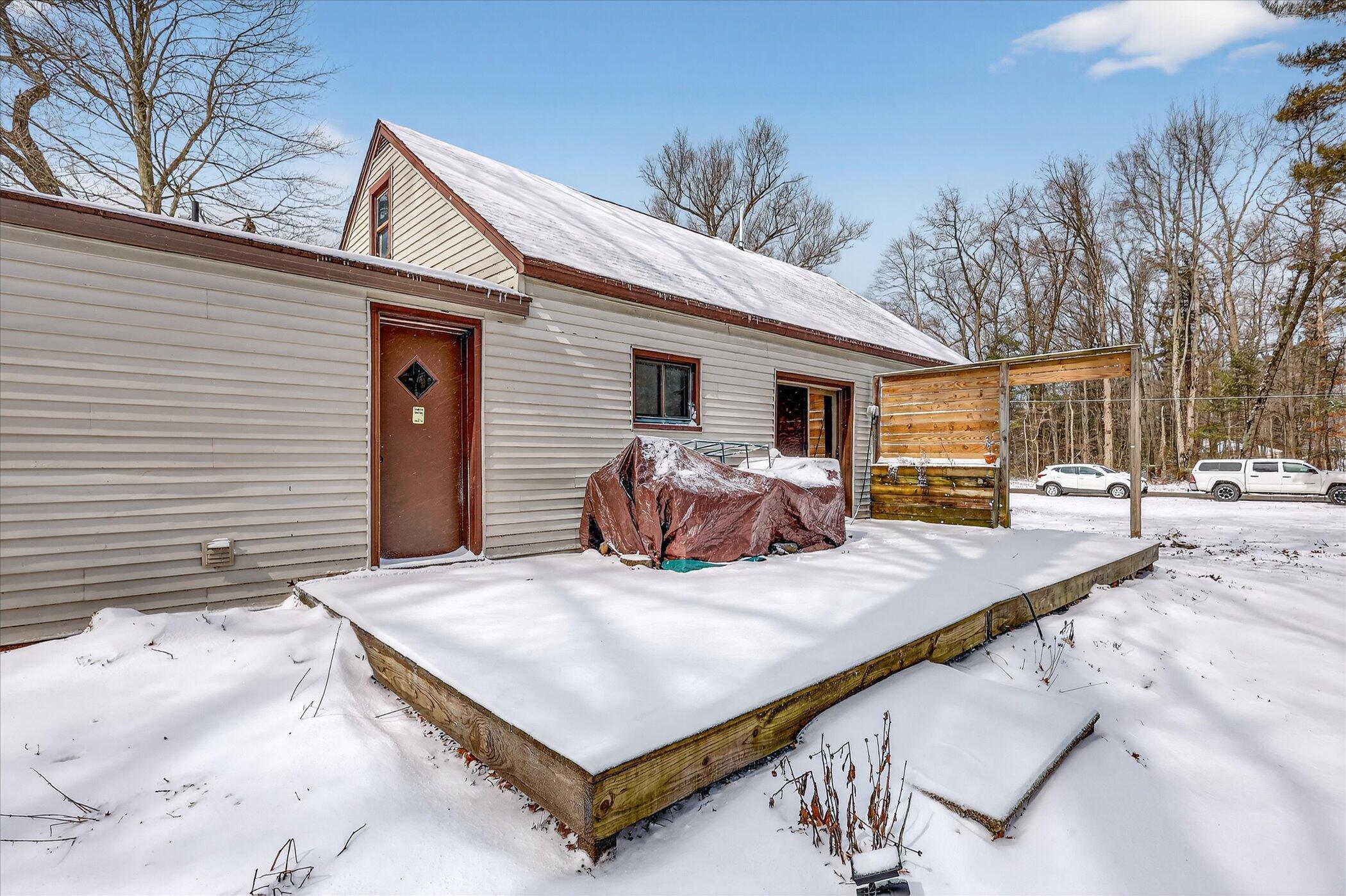 586 North Peterson Road Muskegon, MI 49445 - Photo 14 of 41 36-586-N-Peterson-Rd-Muskegon-MI-49445-W