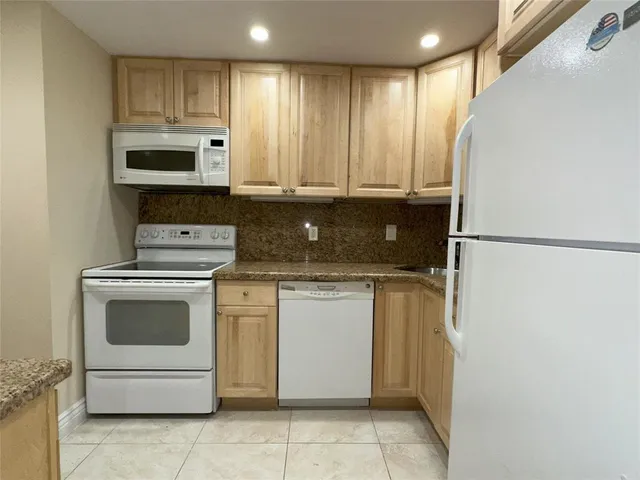 $151,500 | 659 West Oakland Park Boulevard, Unit 120C, Fort Lauderdale, FL 33309