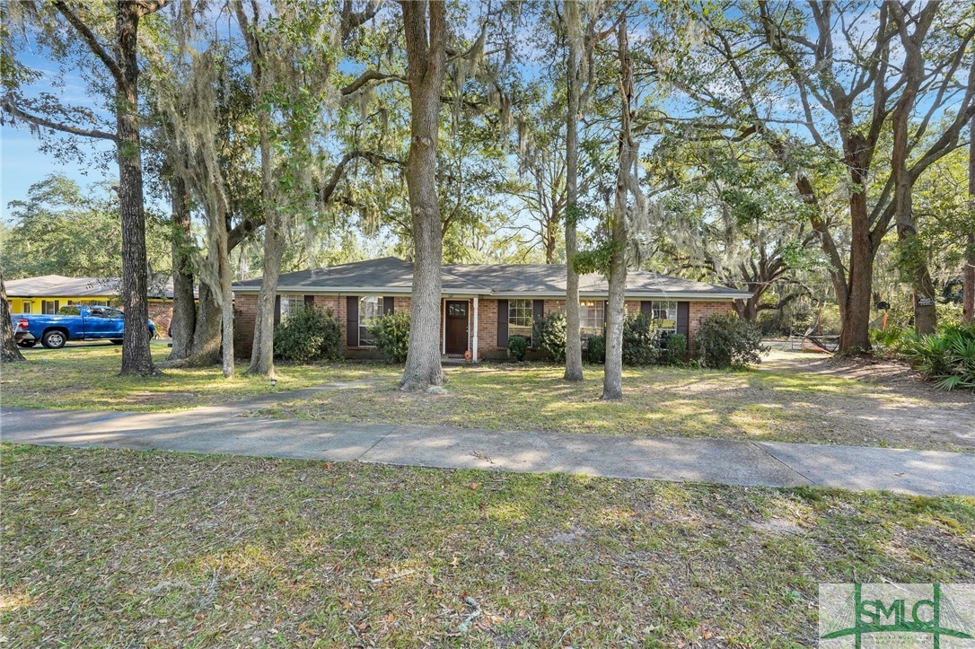 616 Olmstead Drive Hinesville, GA 31313 - Photo 2 of 40
