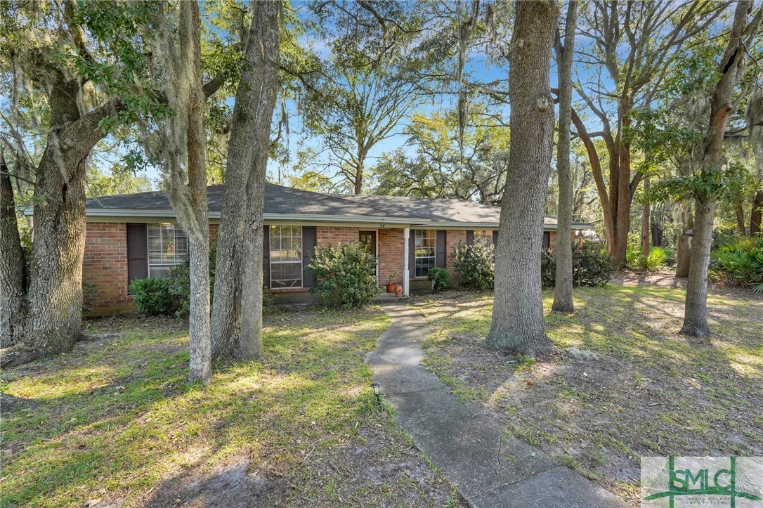 616 Olmstead Drive Hinesville, GA 31313 - Photo 3 of 40