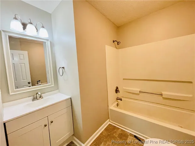 $1,550 | 5767 Pepperbush Drive, Fayetteville, NC 28304