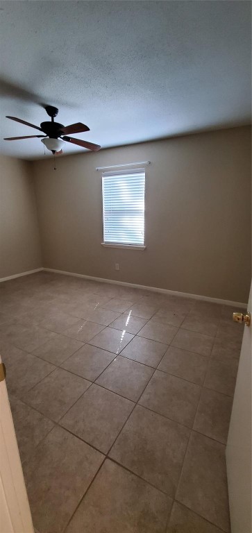 3202 Yale Street, Unit 6 Houston, TX 77018 - Photo 16 of 18 a view of an empty room