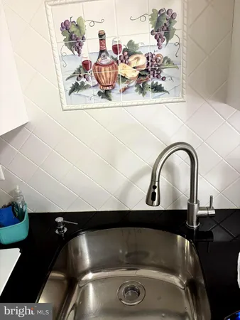 $3,000 | 8380 Greensboro Drive, Unit 925, McLean, VA 22102