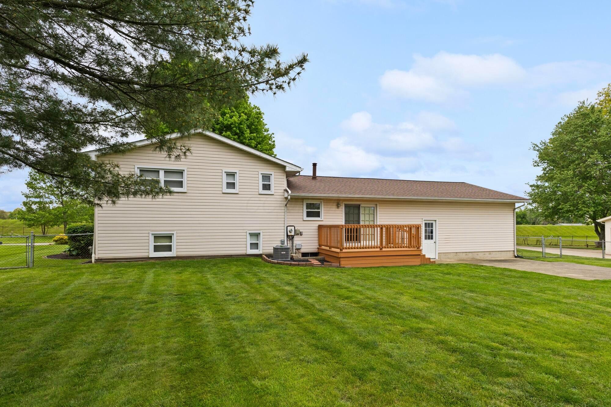 134 Greenbrier Road Sunbury, OH 43074 - Photo 37 of 60