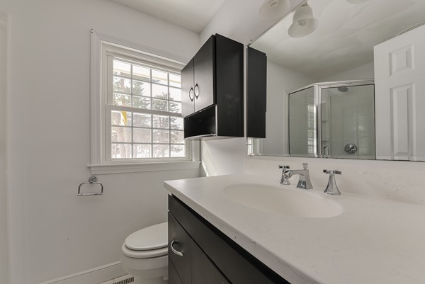 99 Pilgrim Road Holliston, MA 01746 - Photo 13 of 16 Gallery Image 13